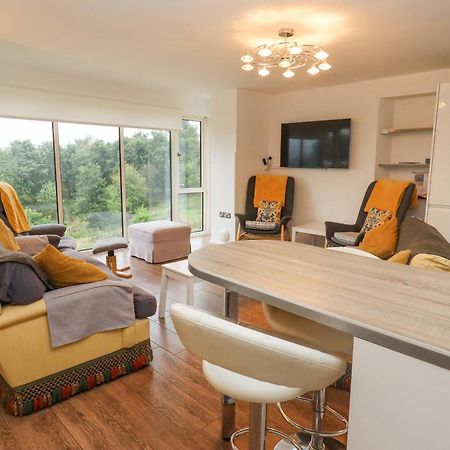 Beautiful Cotswold View Apartment Bourton-on-the-Water Exterior foto