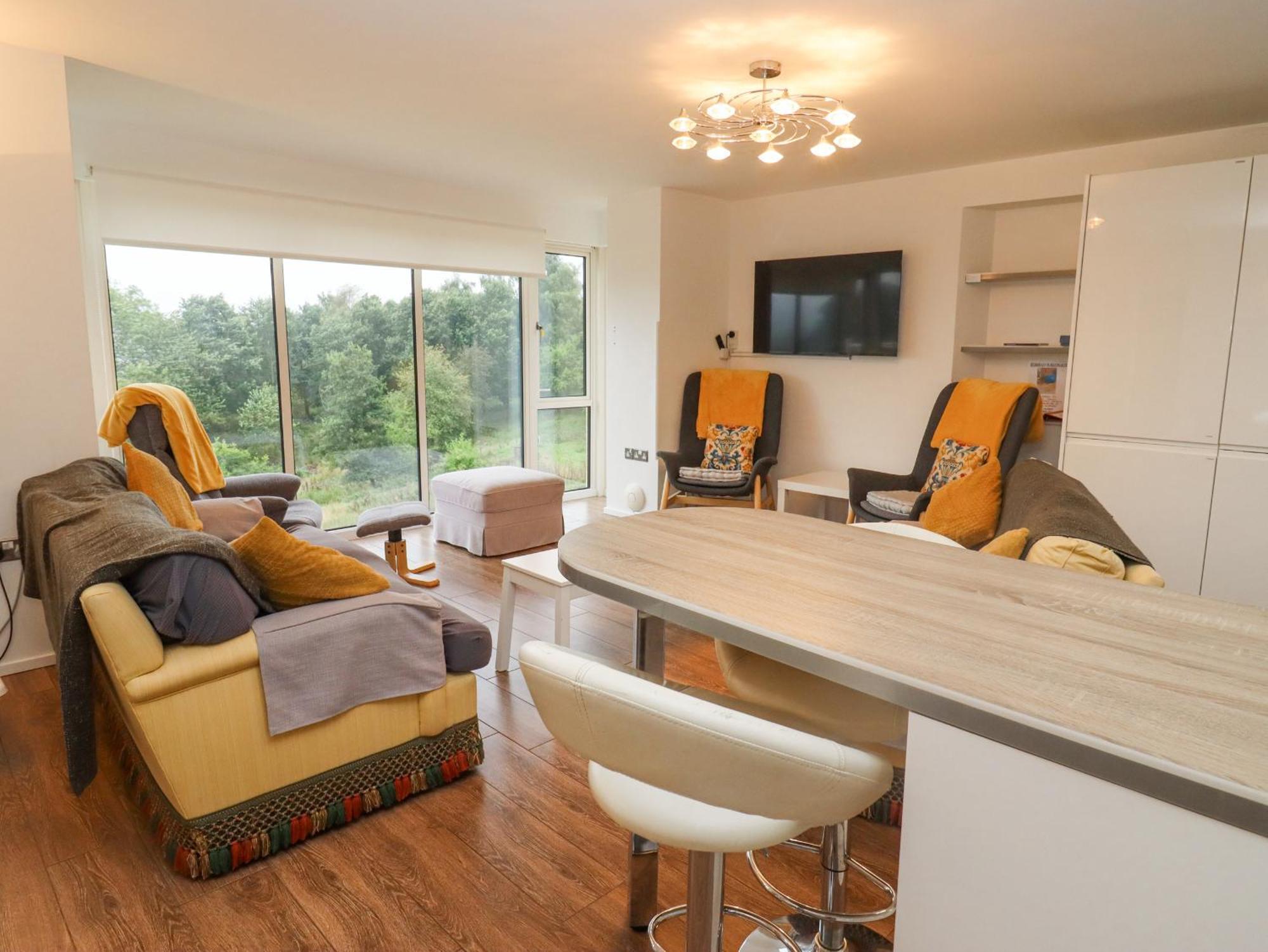 Beautiful Cotswold View Apartment Bourton-on-the-Water Exterior foto