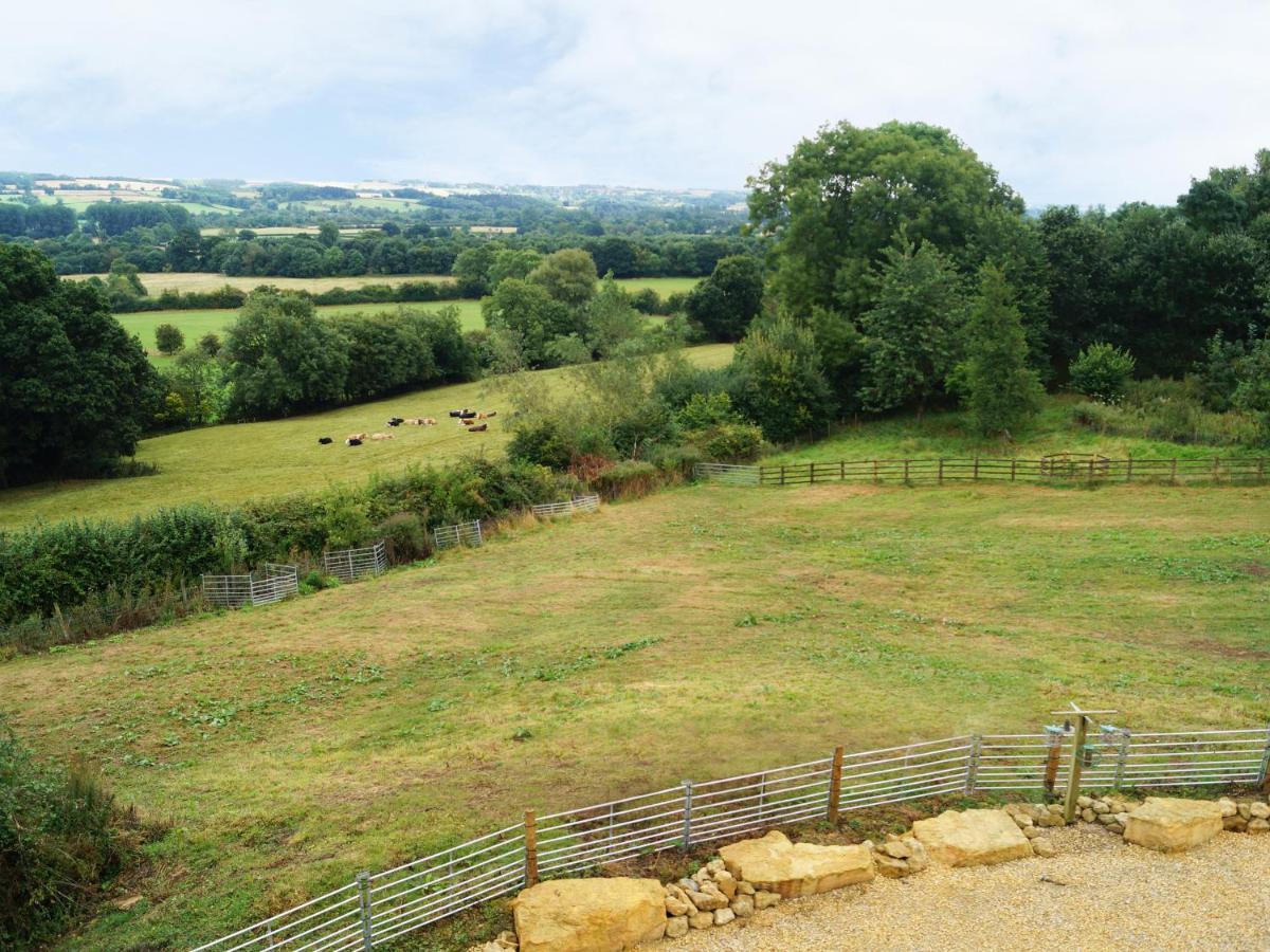 Beautiful Cotswold View Apartment Bourton-on-the-Water Exterior foto